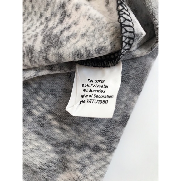 Notations Woman Beaded Front Top    2X - Picture 8 of 10